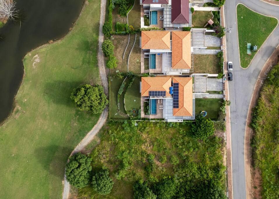 Vista Deslumbrante, 4 Suites, Piscina, Prox Golfe Casa de férias