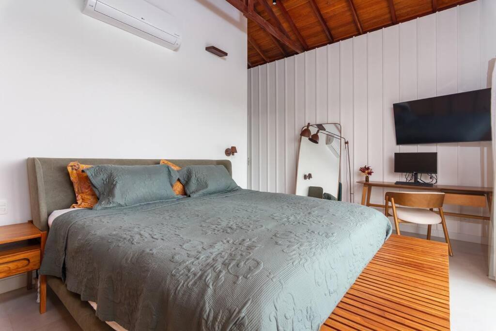 Casa de férias Vista Deslumbrante, 4 Suites, Piscina, Prox Golfe