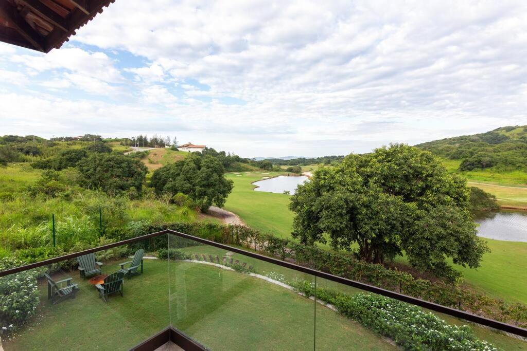 Vista Deslumbrante, 4 Suites, Piscina, Prox Golfe Búzios